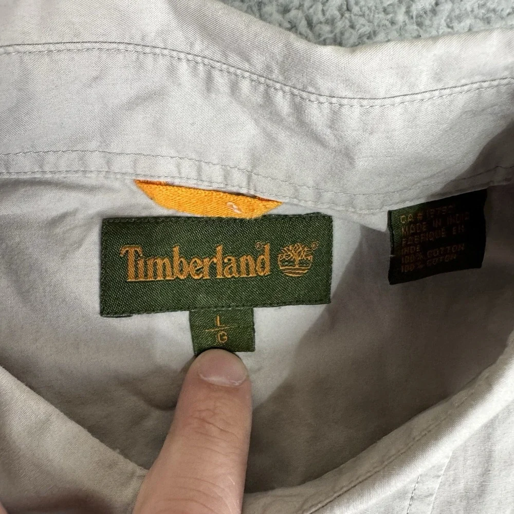 Timberland Shirt Men's Size Large Khaki Button-Up Long Sleeve Pockets Rugged Fit